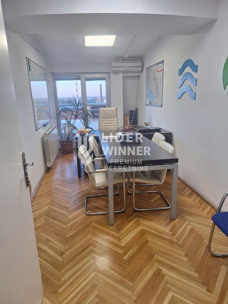 Lokal Izdavanje Beograd Politika 400 m2