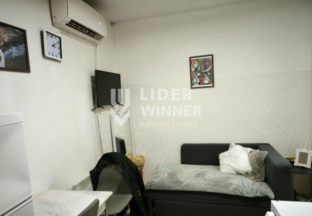 Jednoiposoban stan na prodaju, Zeleni Venac, Beograd, 26m², 101.990 €