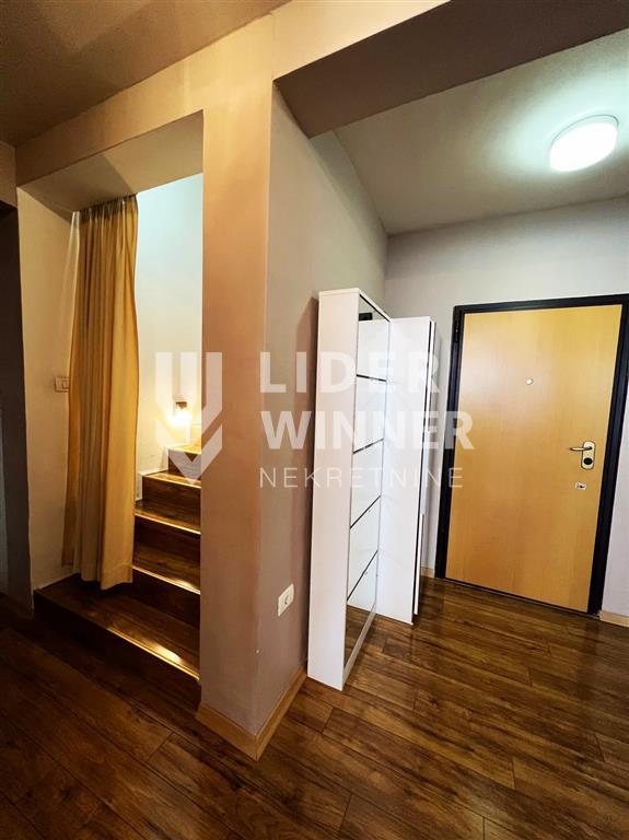 Četvorosoban stan na prodaju, Hram Svetog Save, Beograd, 118m², 665.000 €