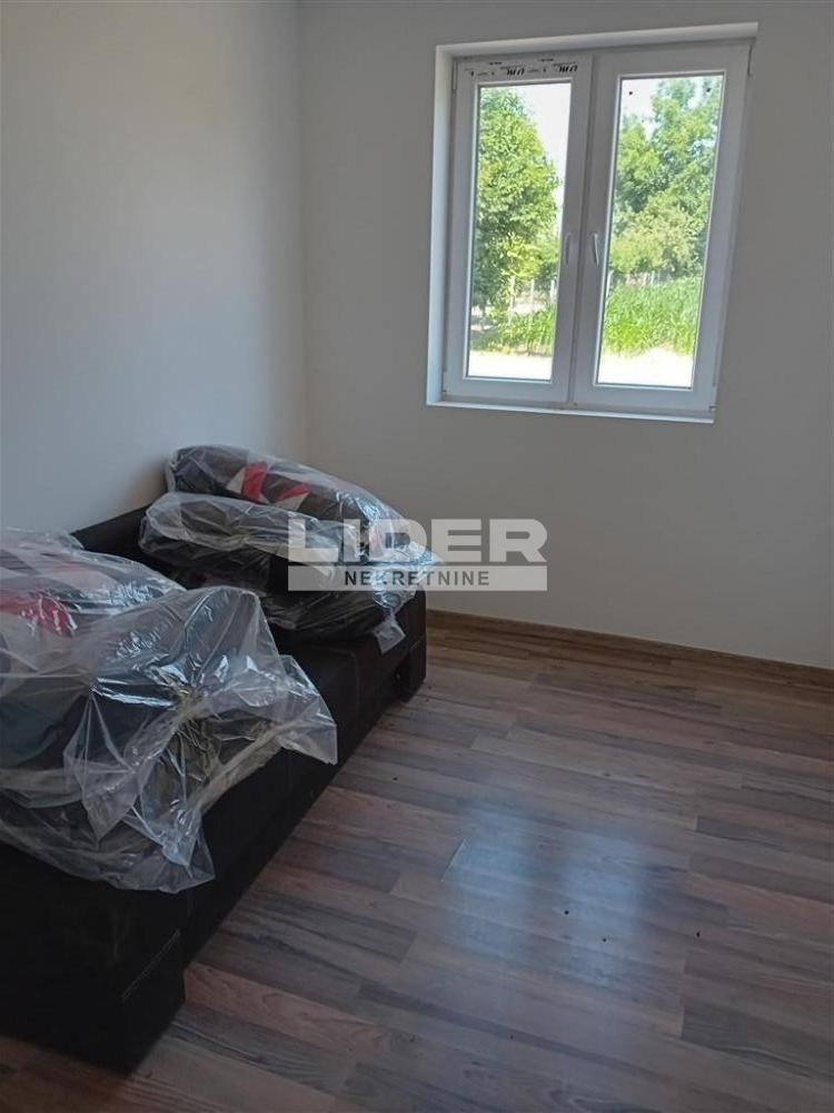 Kuća na prodaju, Krčedin, Inđija, 115m², 95.000 €