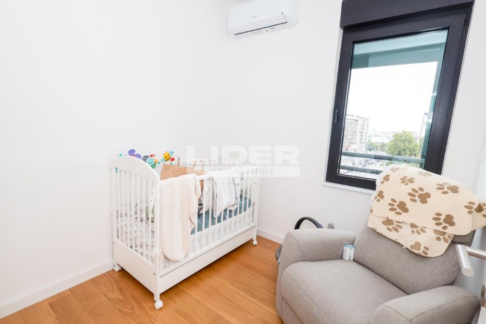 148119938-4-20250709082656 Četvorosoban stan na prodaju, Trošarina, Beograd, 88m², 330.000 €