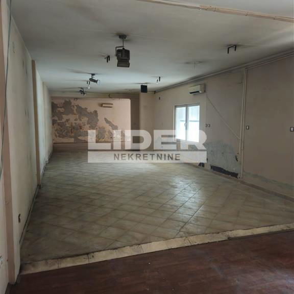 Lokal za izdavanje, Dušanovac, Beograd, 1000m², 6.850 €/mes