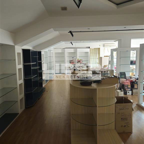 Lokal za izdavanje, Dušanovac, Beograd, 1000m², 6.850 €/mes