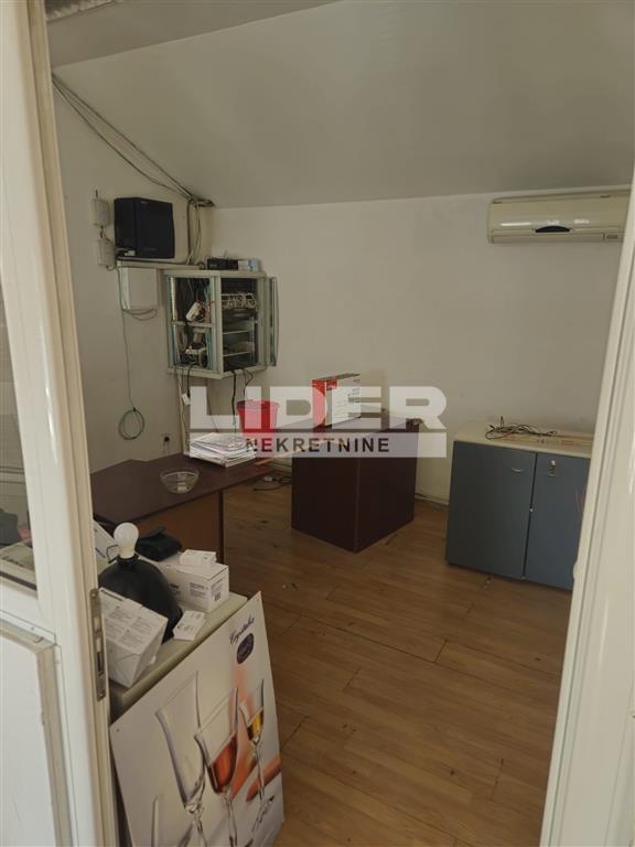 Lokal za izdavanje, Dušanovac, Beograd, 1000m², 6.850 €/mes