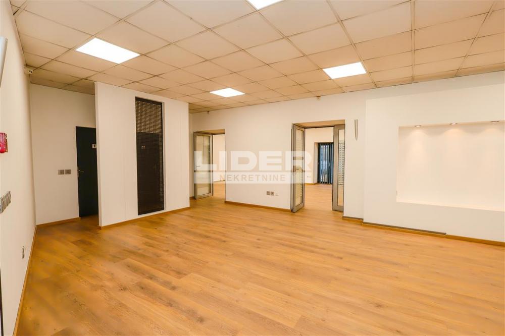 Lokal za izdavanje, Terazije, Beograd, 251m², 3.765 €/mes