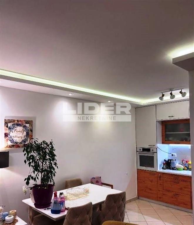 Dvoiposoban stan na prodaju, Zvezdarska Šuma, Beograd, 63m², 196.000 €
