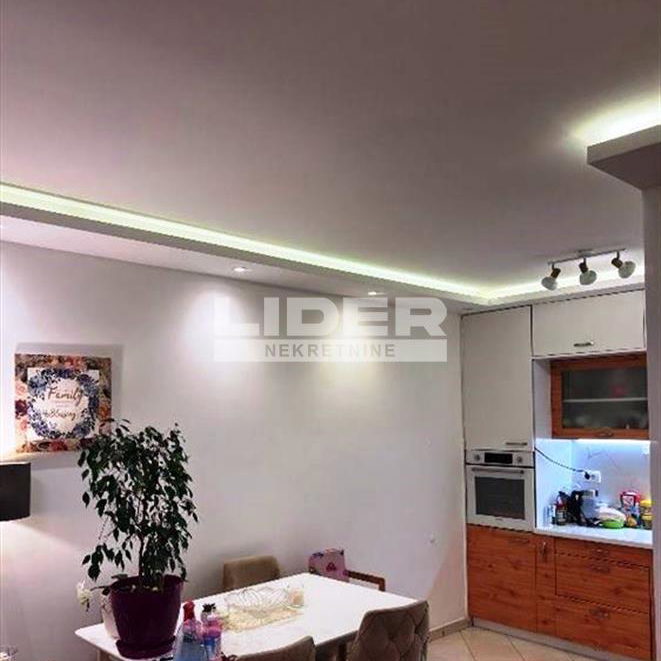 Dvoiposoban stan na prodaju, Zvezdarska Šuma, Beograd, 63m², 196.000 €
