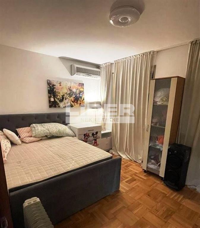 Dvoiposoban stan na prodaju, Zvezdarska Šuma, Beograd, 63m², 196.000 €