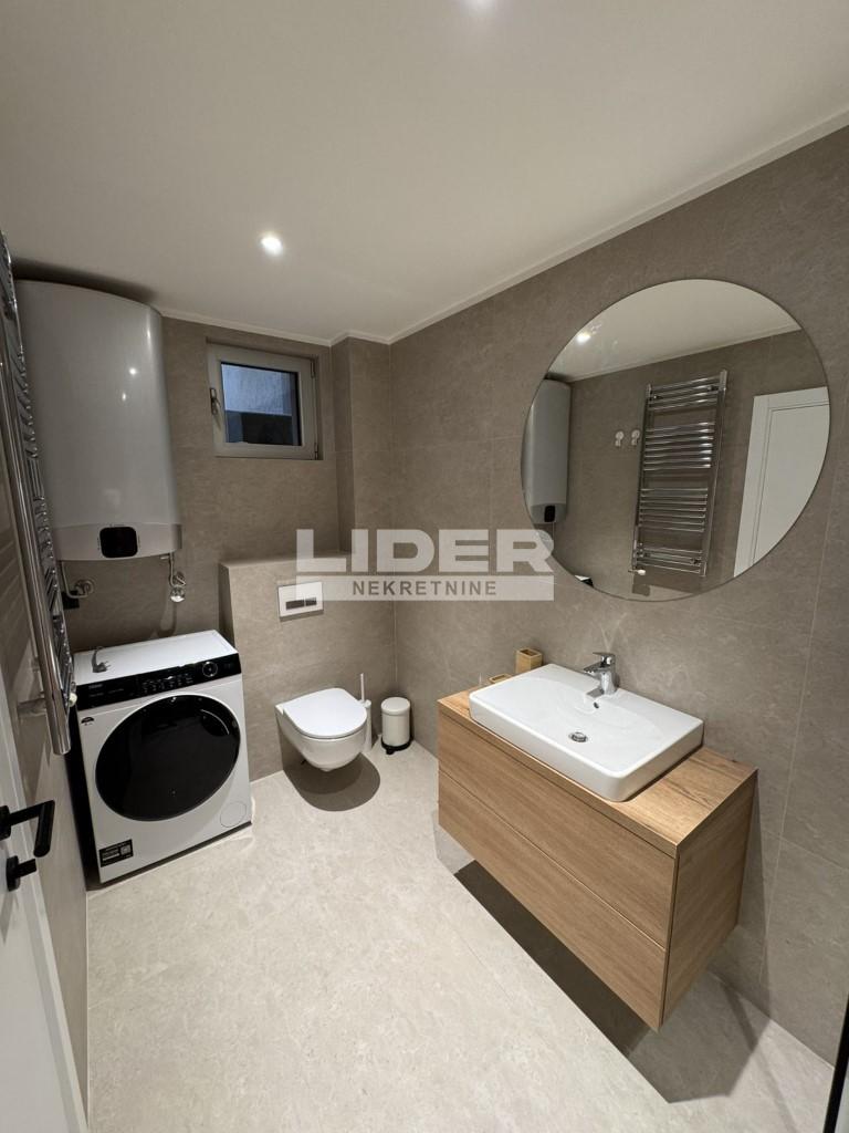 Četvorosoban stan za izdavanje, Crveni Krst, Beograd, 90m², 1.600 €/mes