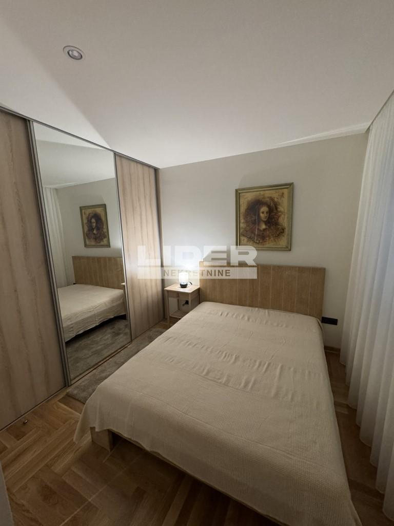 Četvorosoban stan za izdavanje, Crveni Krst, Beograd, 90m², 1.600 €/mes