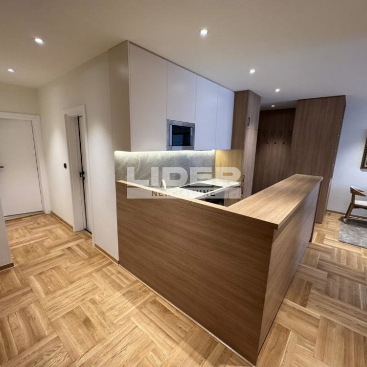Četvorosoban stan za izdavanje, Crveni Krst, Beograd, 90m², 1.600 €/mes