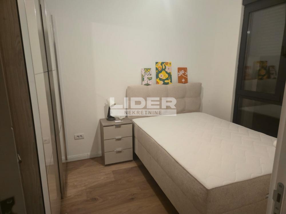 148120250-1-20251112131943 Dvosoban stan za izdavanje, Južni Bulevar, Beograd, 40m², 700 €/mes