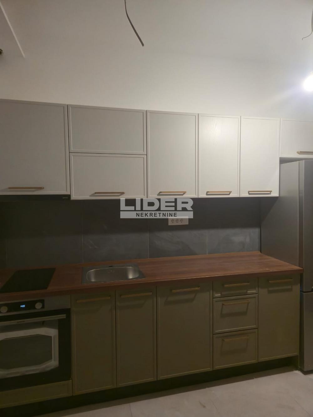 148120250-2-20251112131943 Dvosoban stan za izdavanje, Južni Bulevar, Beograd, 40m², 700 €/mes