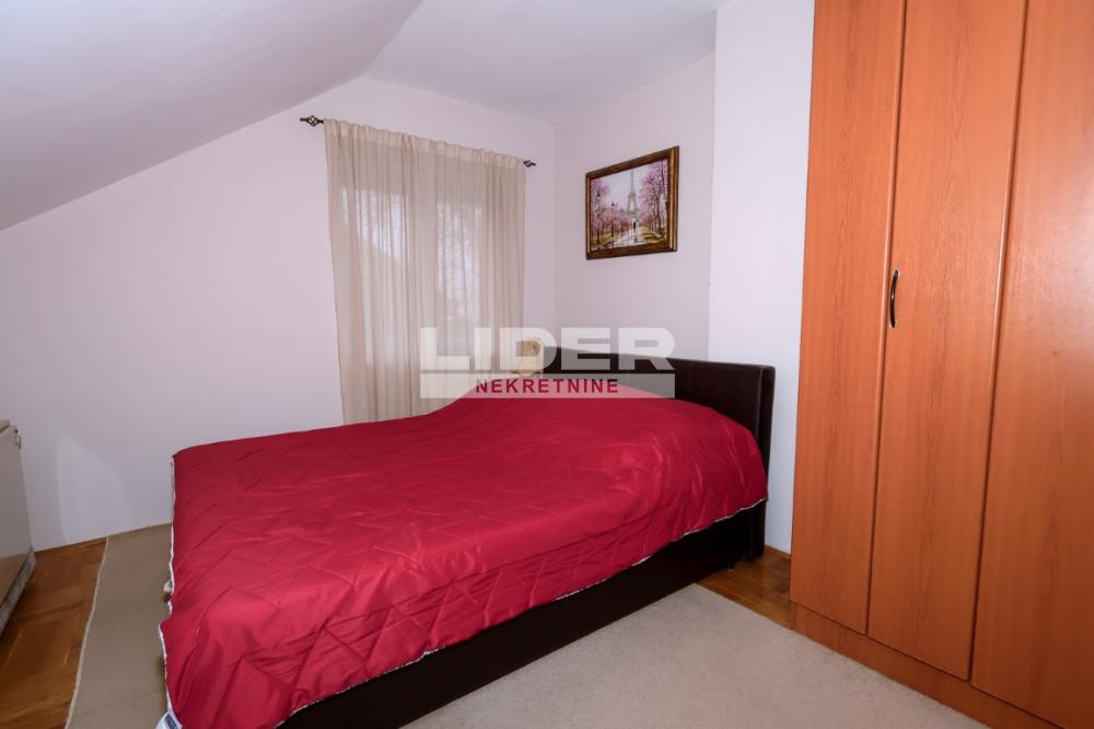 148120277-4-20251201133844 Petosoban stan na prodaju, Železnik, Beograd, 95m², 240.000 €