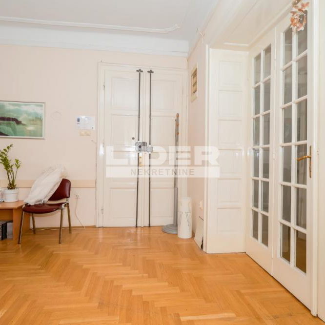 Višesoban stan za izdavanje, Skupština, Beograd, 87m², 1.100 €/mes