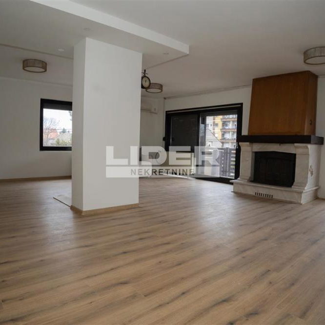 Trosoban stan na prodaju, Borča, Beograd, 111m², 1. sprat, 185.000 €