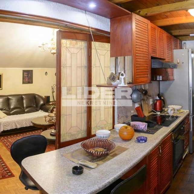 Četvorosoban stan na prodaju, Tašmajdan, Beograd, 100m², 335.000 €