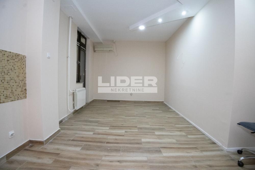 148120462-3-20260314092853 Dvosoban stan na prodaju, Dorćol, Beograd, 65m², 220.000 €