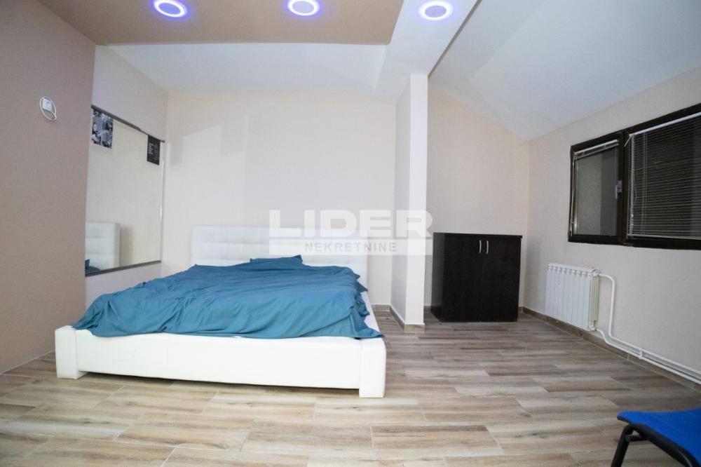 148120462-4-20260314092853 Dvosoban stan na prodaju, Dorćol, Beograd, 65m², 220.000 €