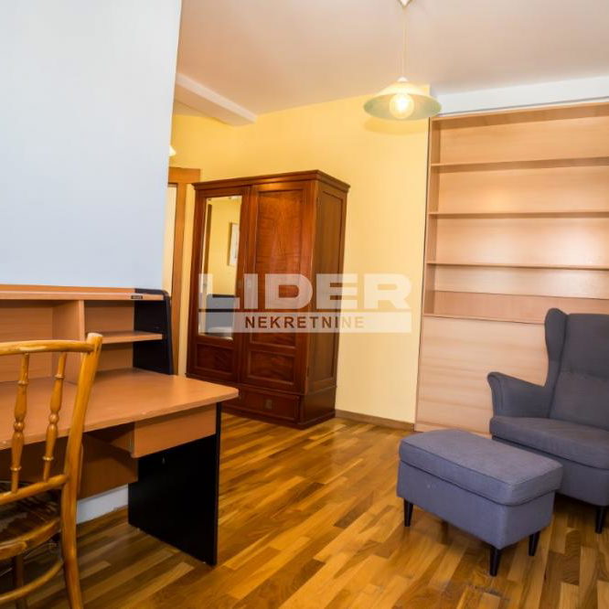 Trosoban stan na prodaju, Kopitareva Gradina, Beograd, 69m², 315.000 €
