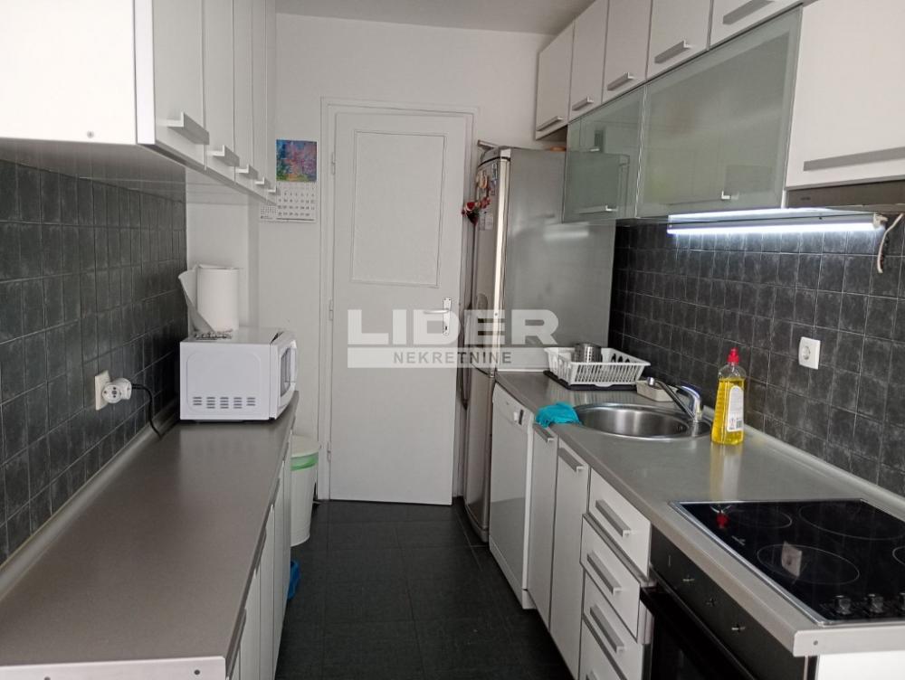 148120478-11-20260314164500 Trosoban stan na prodaju, Crveni Krst, Beograd, 69m², 1. sprat, 255.000 €
