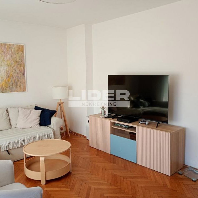 Trosoban stan na prodaju, Crveni Krst, Beograd, 69m², 1. sprat, 255.000 €