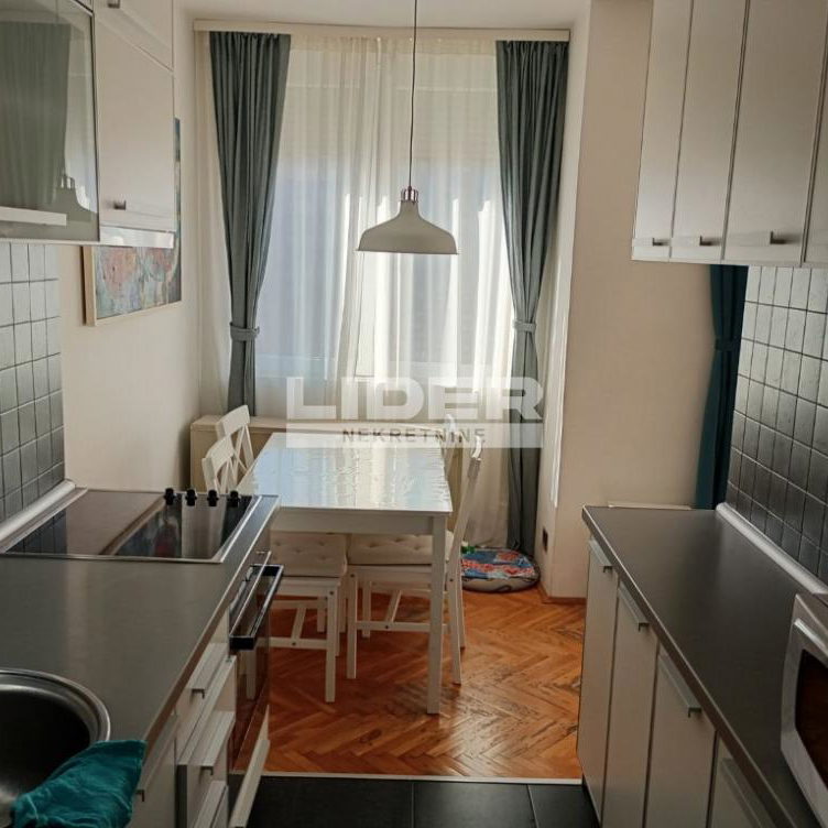 Trosoban stan na prodaju, Crveni Krst, Beograd, 69m², 1. sprat, 255.000 €