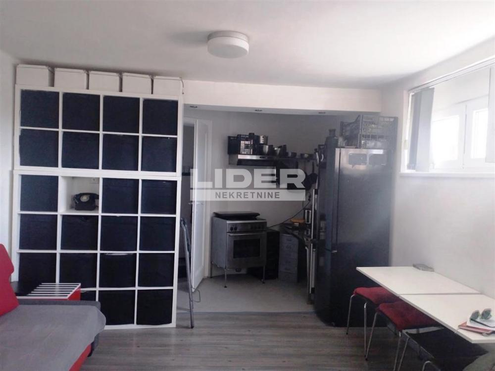 Dvosoban stan na prodaju, Terazije, Beograd, 43m², 250.000 €