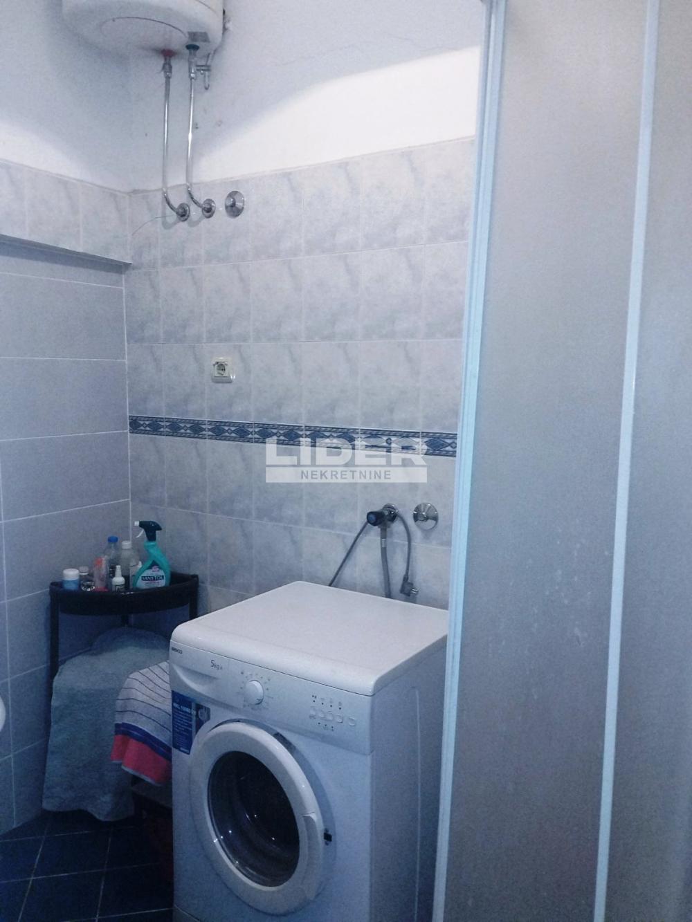 Trosoban stan na prodaju, Gundulićev Venac, Beograd, 61m², 310.000 €
