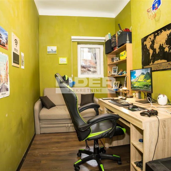 Četvorosoban stan na prodaju, Skadarlija, Beograd, 77m², 2. sprat, 285.000 €