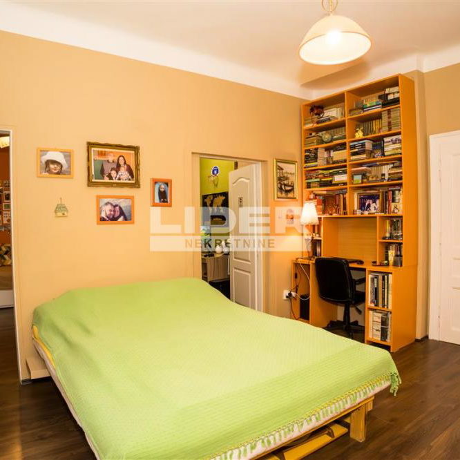 Četvorosoban stan na prodaju, Skadarlija, Beograd, 77m², 2. sprat, 285.000 €