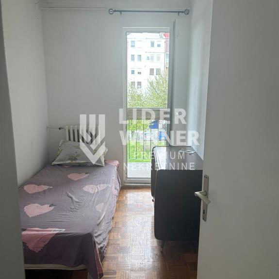 Četvorosoban stan na prodaju, Gaj, Beograd, 70m², 85.000 €