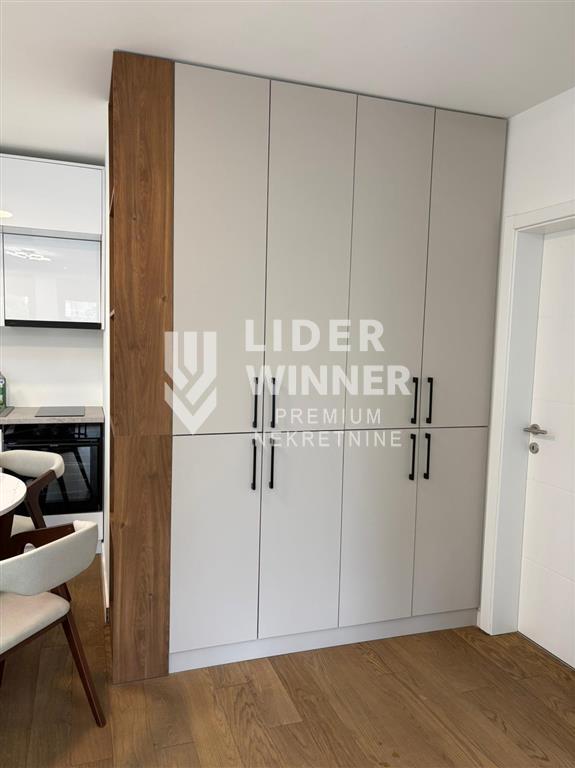 Dvosoban stan na prodaju, Lekino Brdo, Beograd, 40m², 250.000 €