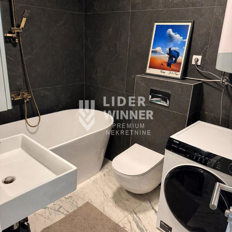 Trosoban stan na prodaju, Neimar, Beograd, 69m², 3. sprat, 315.000 €