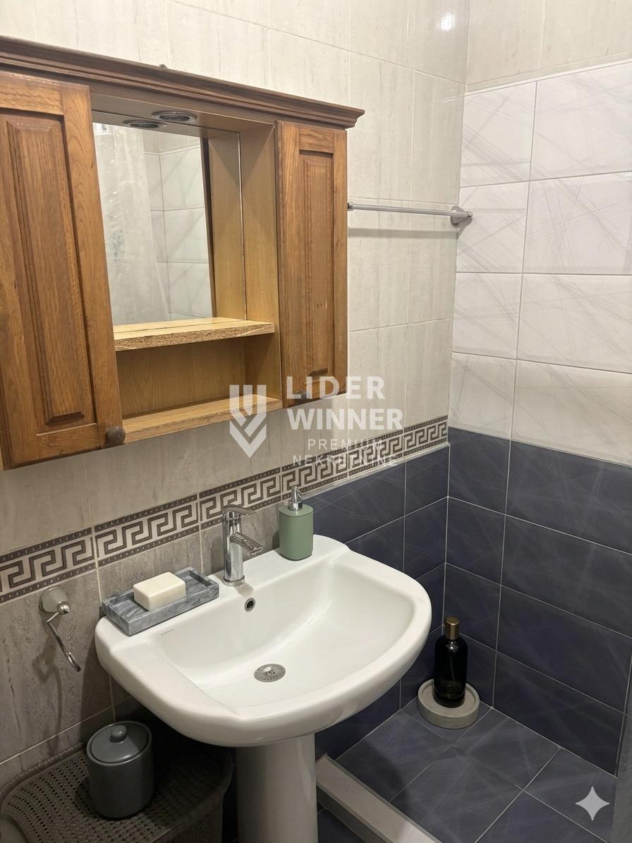 Trosoban stan na prodaju, Bogoslovija, Beograd, 70m², 189.800 €