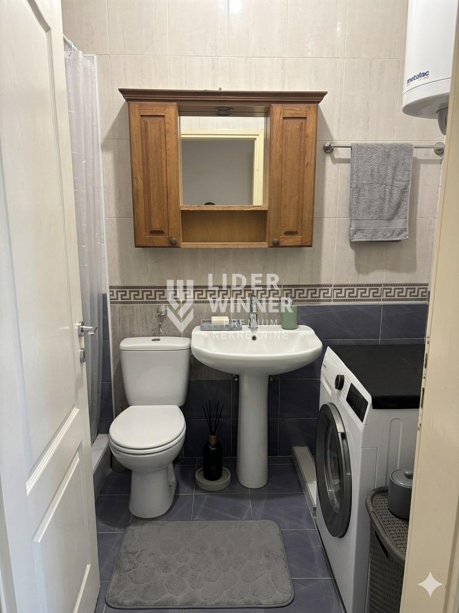 Trosoban stan na prodaju, Bogoslovija, Beograd, 70m², 189.800 €