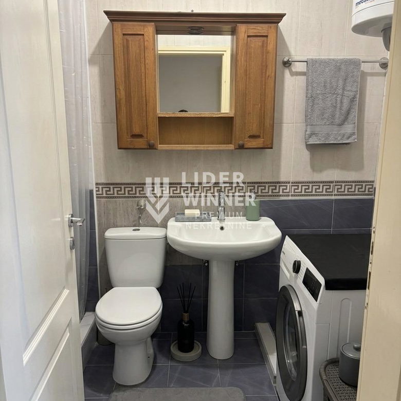 Trosoban stan na prodaju, Bogoslovija, Beograd, 70m², 189.800 €
