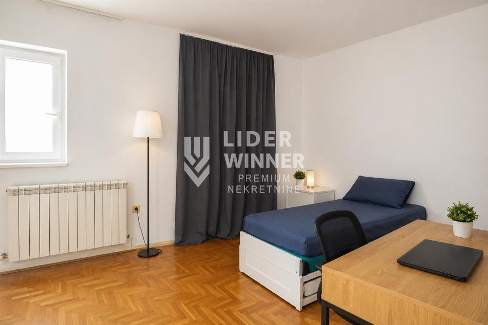Trosoban stan na prodaju, Bogoslovija, Beograd, 70m², 189.800 €