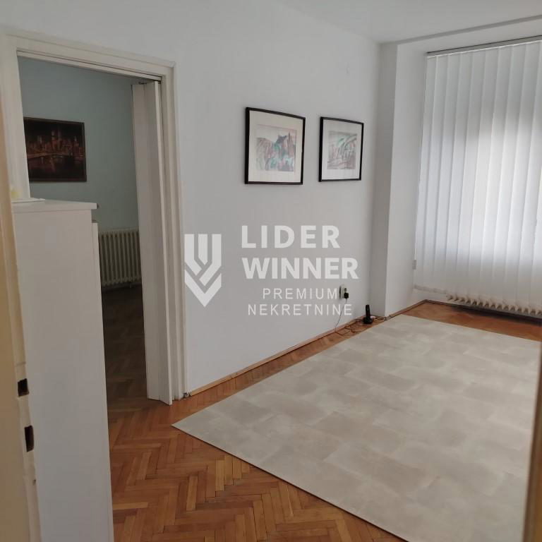 Trosoban stan za izdavanje, Topličin Venac, Beograd, 47m², 650 €/mes