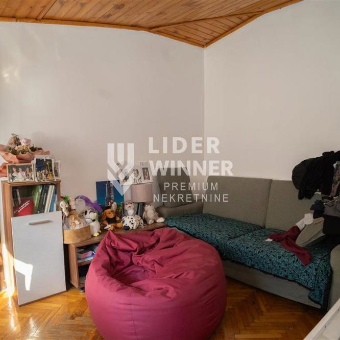 Kuća na prodaju, Bulbulder, Beograd, 121m², 284.700 €
