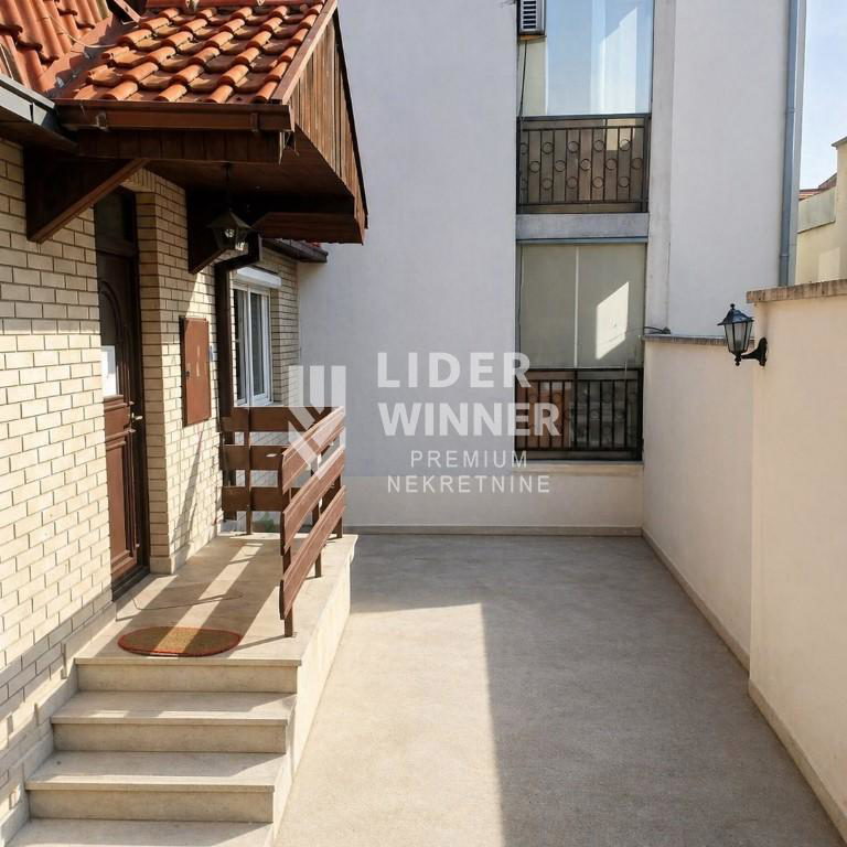 Kuća na prodaju, Bulbulder, Beograd, 121m², 284.700 €