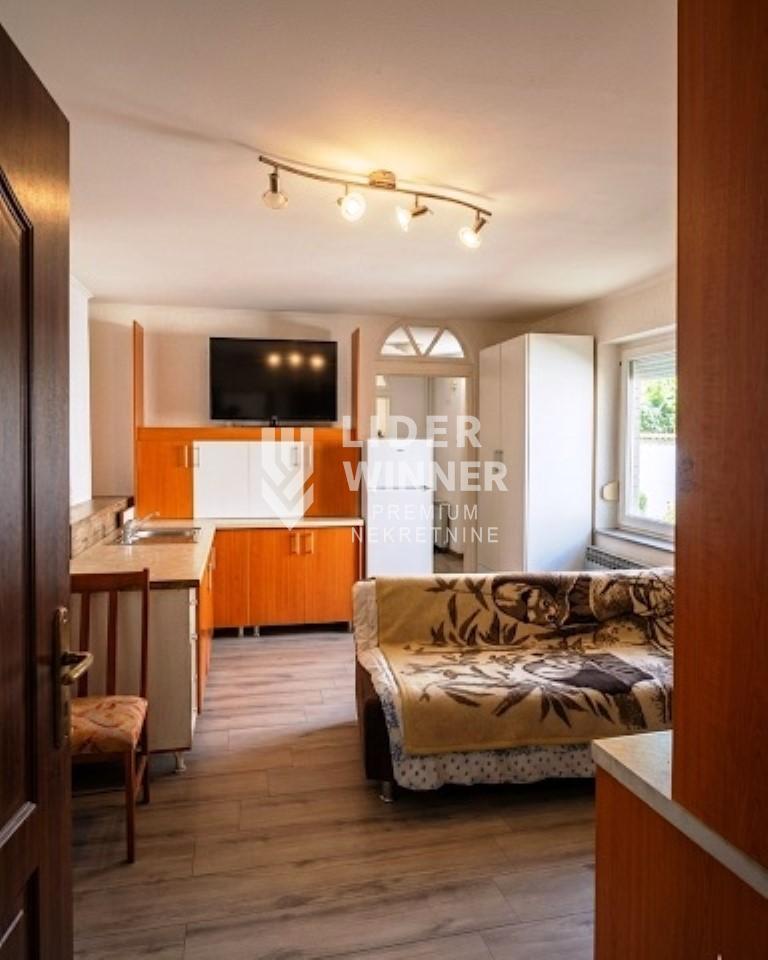 148120569-3-20260504130940 Kuća na prodaju, Bulbulder, Beograd, 121m², 284.700 €
