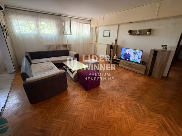 Stan Prodaja Beograd Blok 45 70 m2