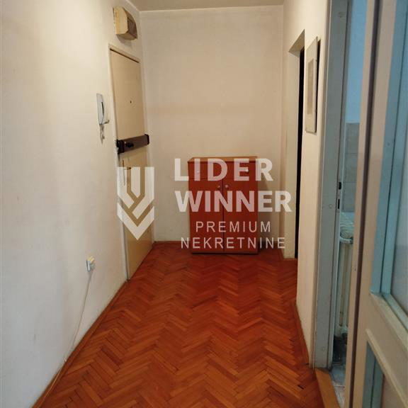 Stan Prodaja Beograd Novi Grad 45 m2