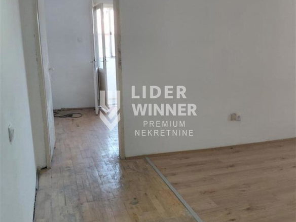 Stan Prodaja Beograd Miljakovac 38 m2