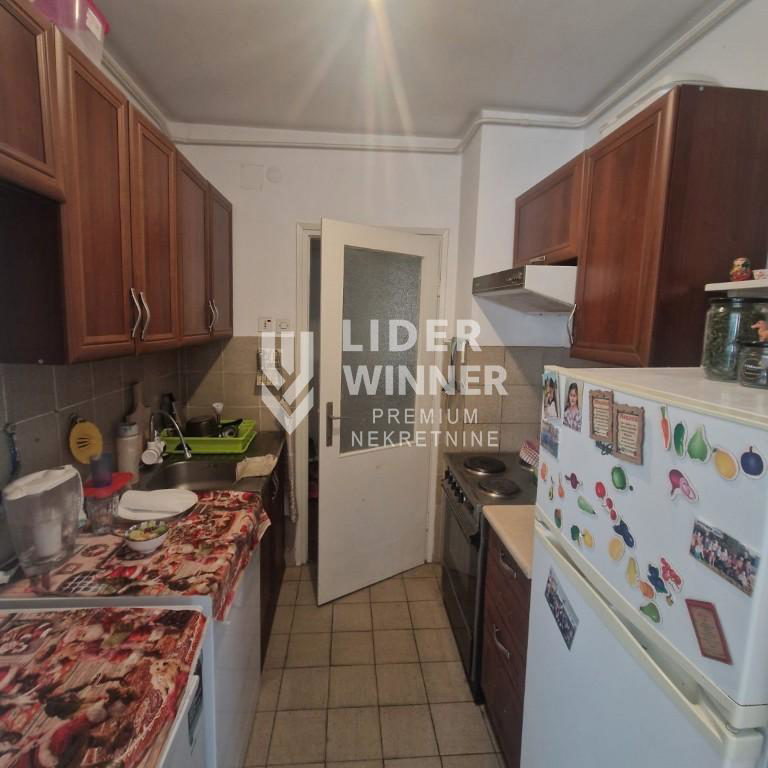 Troiposoban stan na prodaju, Čubura, Beograd, 77m², 270.000 €