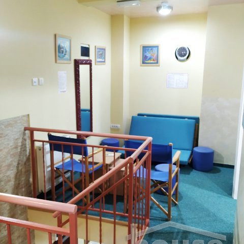 Četvorosoban stan na prodaju, Nova Detelinara, Novi Sad, 89m², 137.500 €
