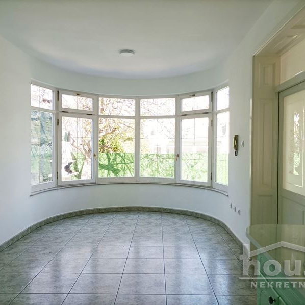 Kuća za izdavanje, Nova Detelinara, Novi Sad, 300m², 3.800 €/mes