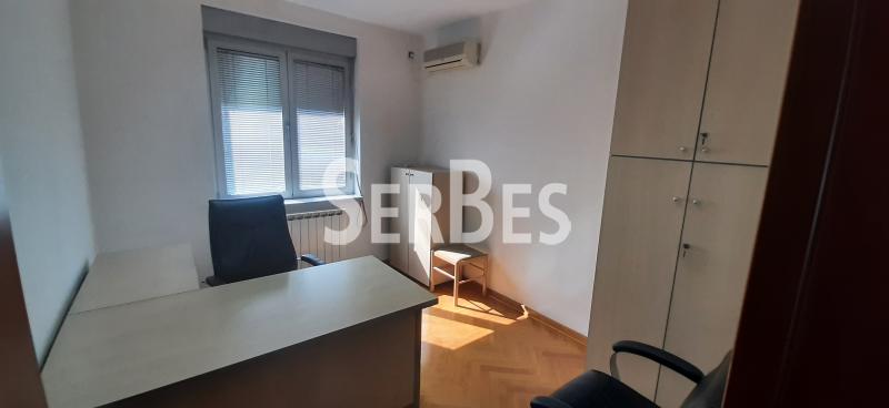 Lokal za izdavanje, Spens, Novi Sad, 117m², 1.170 €/mes