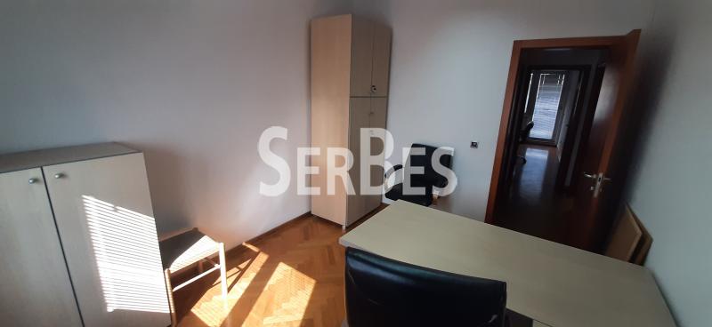 Lokal za izdavanje, Spens, Novi Sad, 117m², 1.170 €/mes